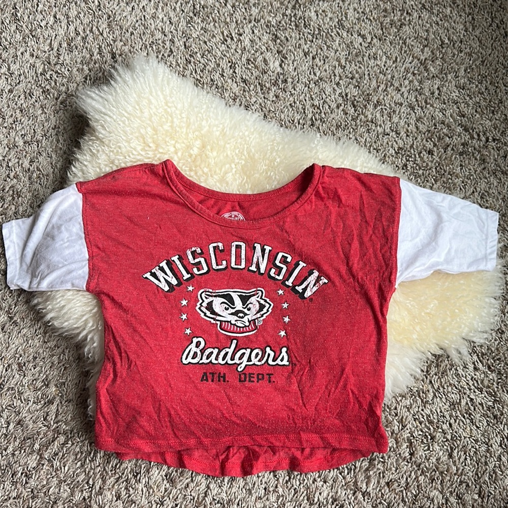 Rivalry Threads Wisconsin Badgers t-shirt XS 4-5
